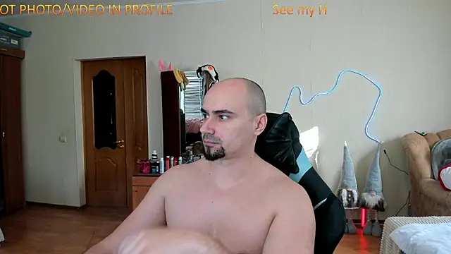 Snapshot of Gri_SH chatting on 02.04.26 Gri SH online show from 02.04.26