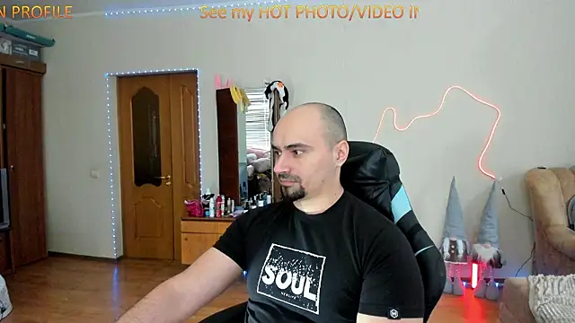 Snapshot of Gri_SH chatting on 02.08.26 Gri SH online show from 02.08.26