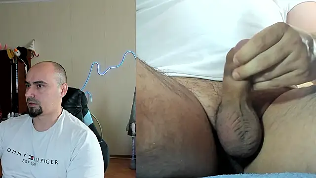 Snapshot of Gri_SH chatting on 03.12.26 Gri SH online show from 03.12.26