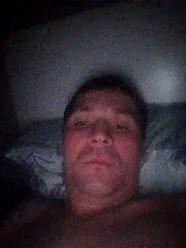 Snapshot of NiceBadgera chatting on 12.16.25 NiceBadgera online show from 12.16.25