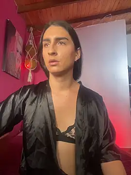 lola diez online show from 10.14.25