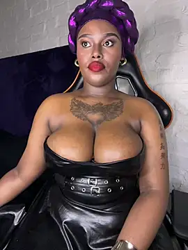 QUEEN NOBUHLE 777 online show from 02.19.26