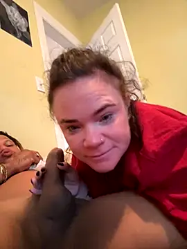 Snapshot of Sexdemonfrfr chatting on 10.24.25 Sexdemonfrfr online show from 10.24.25