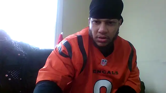 Snapshot of Sexdemonfrfr chatting on 11.09.25 Sexdemonfrfr online show from 11.09.25