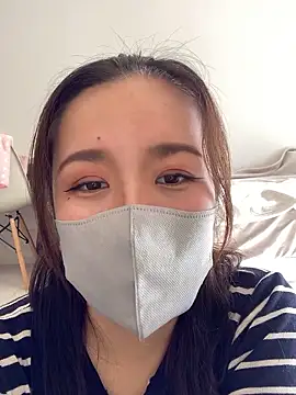 NATSUMI00 online show from 09.30.25