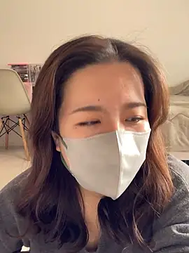 NATSUMI00 online show from 11.11.25