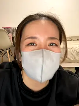 NATSUMI00 online show from 11.12.25