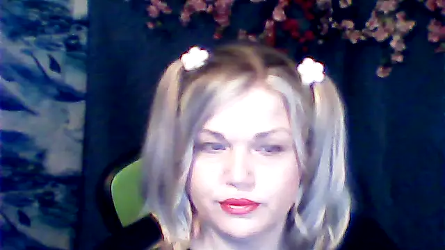 Nayvessa online show from 11.04.25