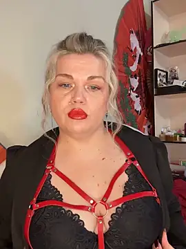 Nayvessa online show from 11.15.25