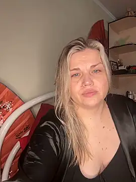 Nayvessa online show from 11.25.25