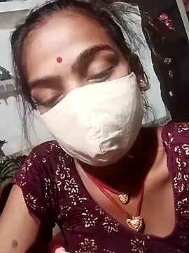 Snapshot of Sharmili_xx chatting on 10.12.25 Sharmili xx online show from 10.12.25