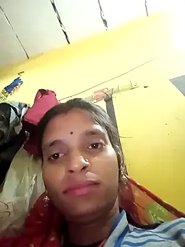 Snapshot of Punam_jindal chatting on 12.18.25 Punam jindal online show from 12.18.25