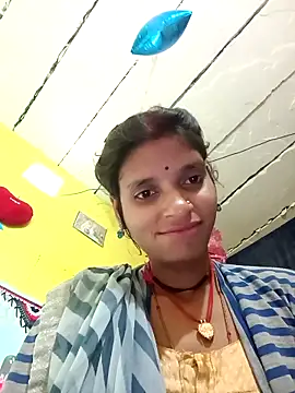 Snapshot of Punam_jindal chatting on 02.25.26 Punam jindal online show from 02.25.26