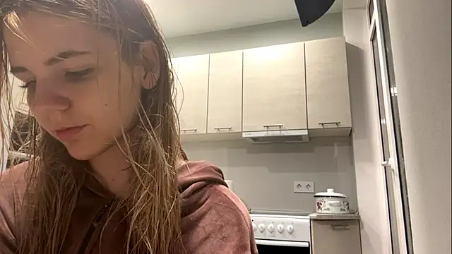 Denni Spilber online show from 10.04.25