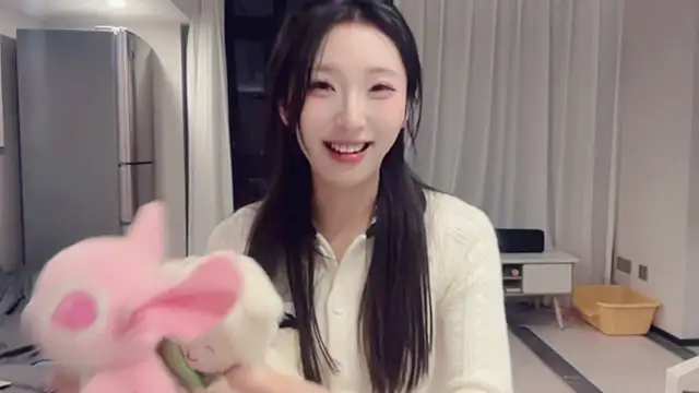 ZhaoZhao-ZM online show from 09.11.25