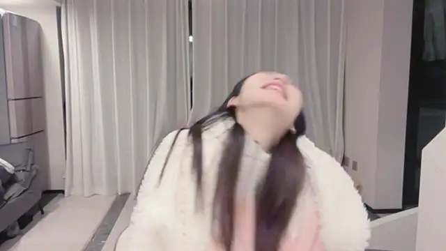 ZhaoZhao-ZM online show from 11.04.25