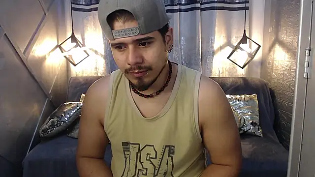 Snapshot of thiago_bos chatting on 09.26.25 thiago bos online show from 09.26.25