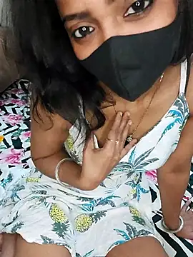 Snapshot of khushicpl chatting on 10.21.25 khushicpl online show from 10.21.25