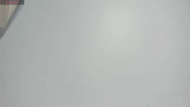 Snapshot of MarianRosse chatting on 01.06.26 MarianRosse online show from 01.06.26