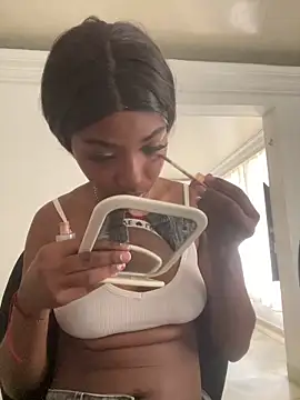 Snapshot of MarianRosse chatting on 01.15.26 MarianRosse online show from 01.15.26