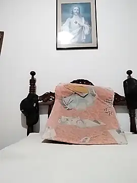 latinblack16 online show from 11.18.25