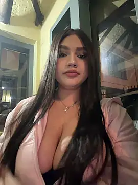 HilaryBlaze online show from 04.29.26