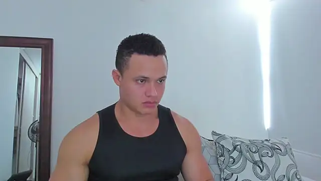 KingLevi01 online show from 06.26.26