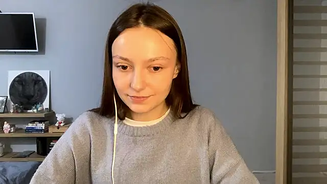 Snapshot of SoulHiperAgne_ chatting on 11.08.25 SoulHiperAgne online show from 11.08.25