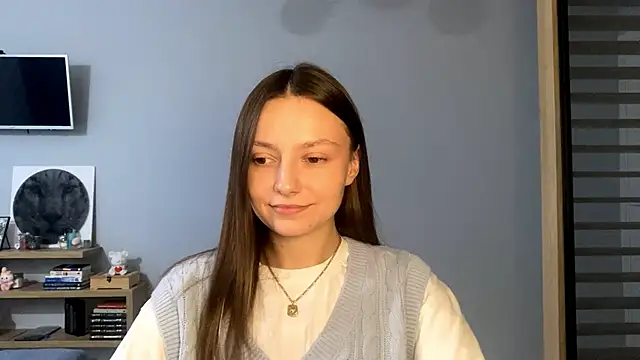 Snapshot of SoulHiperAgne_ chatting on 11.14.25 SoulHiperAgne online show from 11.14.25