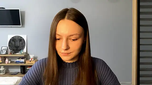 Snapshot of SoulHiperAgne_ chatting on 11.29.25 SoulHiperAgne online show from 11.29.25