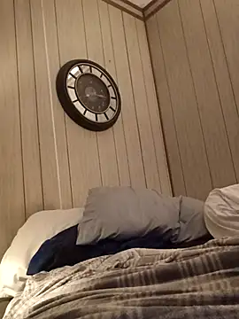 Snapshot of Mrluckstick chatting on 01.13.26 Mrluckstick online show from 01.13.26