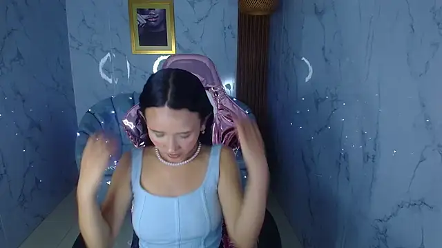 bella vibess s online show from 01.08.26