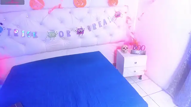 Ambeer fox  online show from 10.30.25