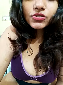 Snapshot of Sexiest_Nataliya chatting on 10.24.25 Sexiest Nataliya online show from 10.24.25