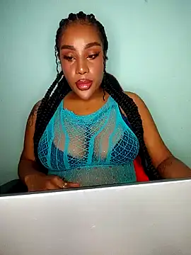 Queen Amara online show from 11.12.25
