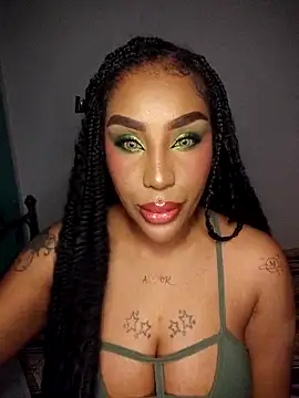 Queen Amara online show from 05.09.26