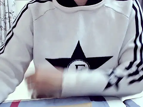 Ami 8x online show from 12.04.25