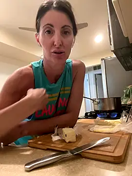 NurseStephania online show from 09.20.25