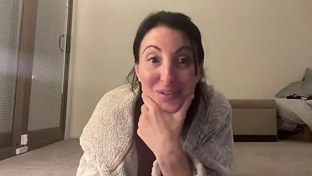 NurseStephania online show from 10.26.25