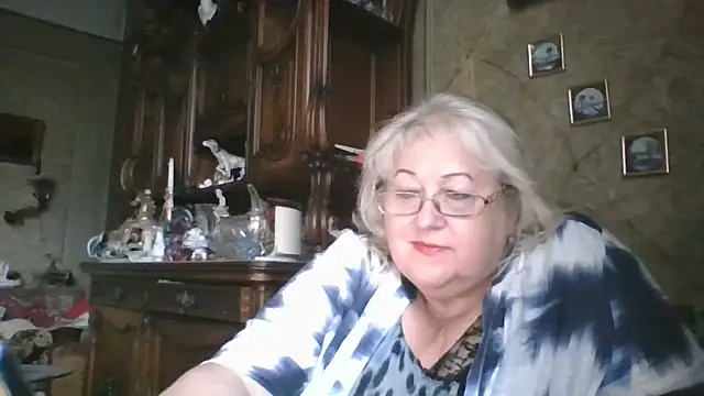 Lala-Love56 online show from 09.09.25