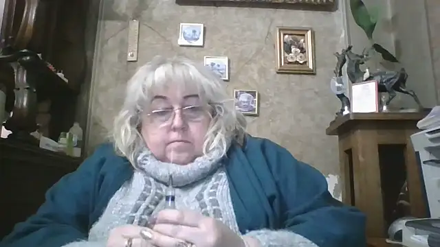 Lala-Love56 online show from 12.19.25