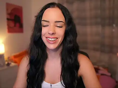 Snapshot of honey__kate chatting on 09.22.25 honey  kate online show from 09.22.25