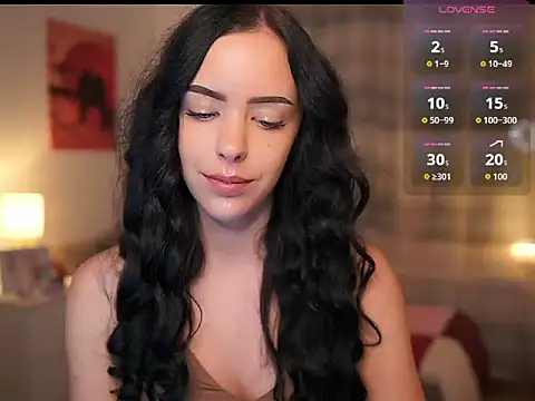 Snapshot of honey__kate chatting on 10.13.25 honey  kate online show from 10.13.25