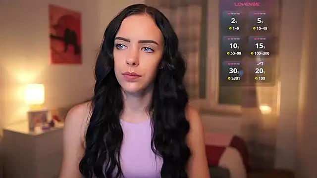 Snapshot of honey__kate chatting on 10.15.25 honey  kate online show from 10.15.25