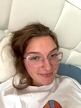 Snapshot of Bellatrisssaa chatting on 09.13.25 Bellatrisssaa online show from 09.13.25