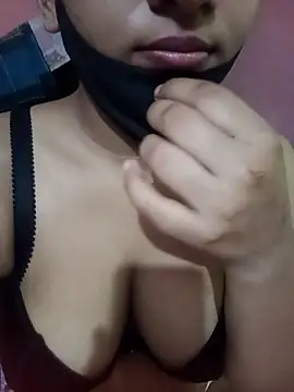 Snapshot of Samiya3344 chatting on 09.20.25 Samiya3344 online show from 09.20.25