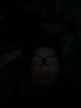 Snapshot of Vilvet777 chatting on 10.18.25 Vilvet777 online show from 10.18.25