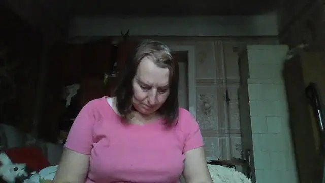 AnnaLive570 online show from 11.16.25