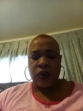 BUSTY QUEEEN online show from 09.09.25