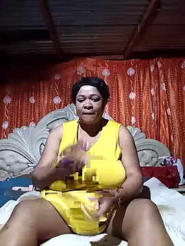 BUSTY QUEEEN online show from 10.10.25